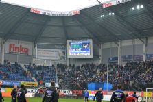 Auch der Fußball in Paderborn steht für Demokratie und Toleranz ein.